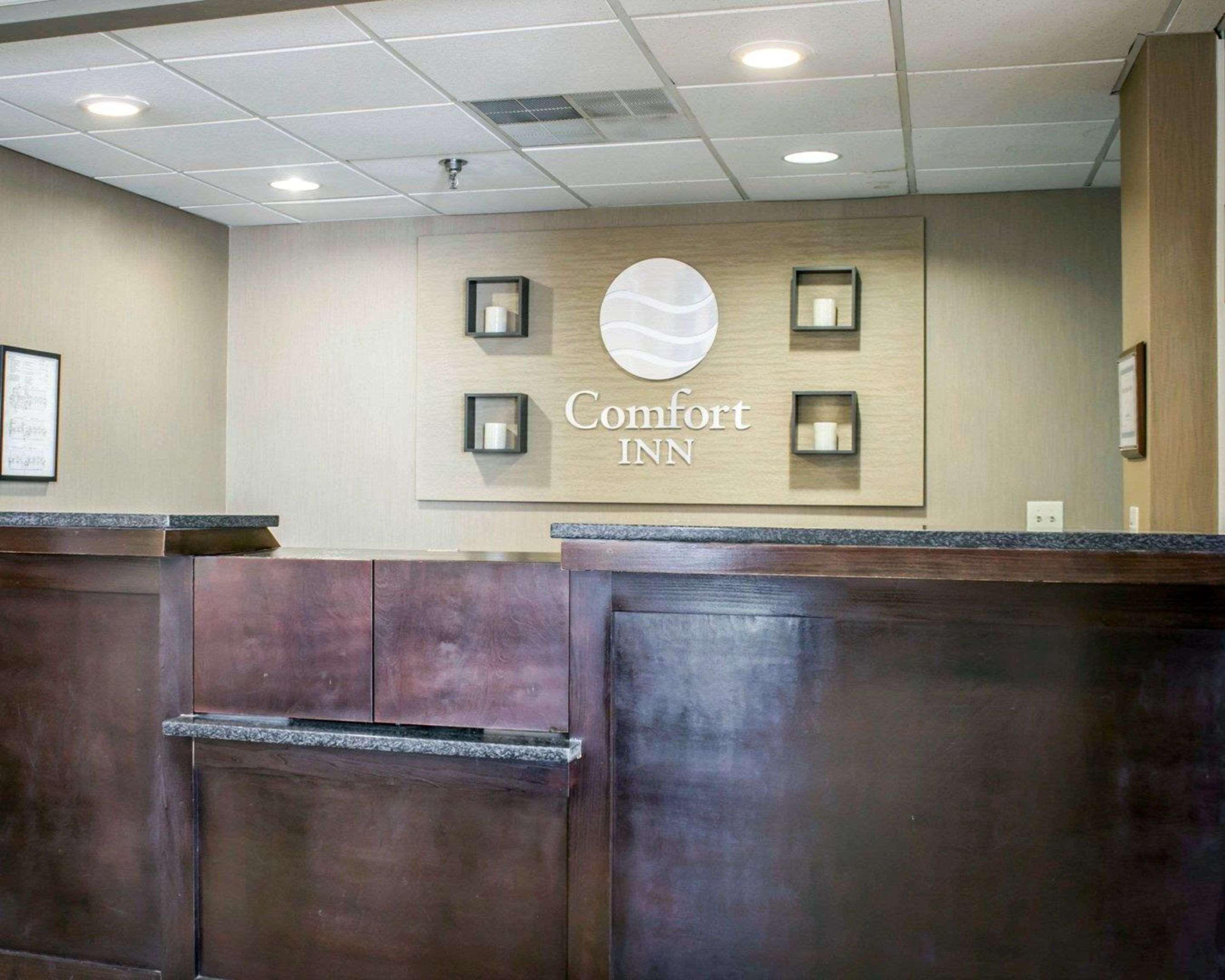 Comfort Inn & Suites Fuquay Varina Exterior photo