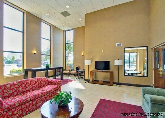 Comfort Inn & Suites Fuquay Varina Exterior photo
