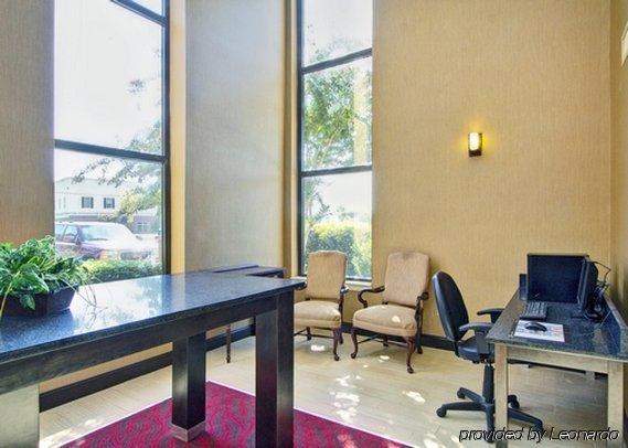 Comfort Inn & Suites Fuquay Varina Exterior photo